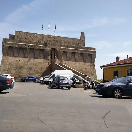 Tatil Evi Casa Di Ester - Villino Con Vista Panoramica E Giardino Privato Sulla Collina Di Porto Stefano - Monte Argentario - Vikey *
